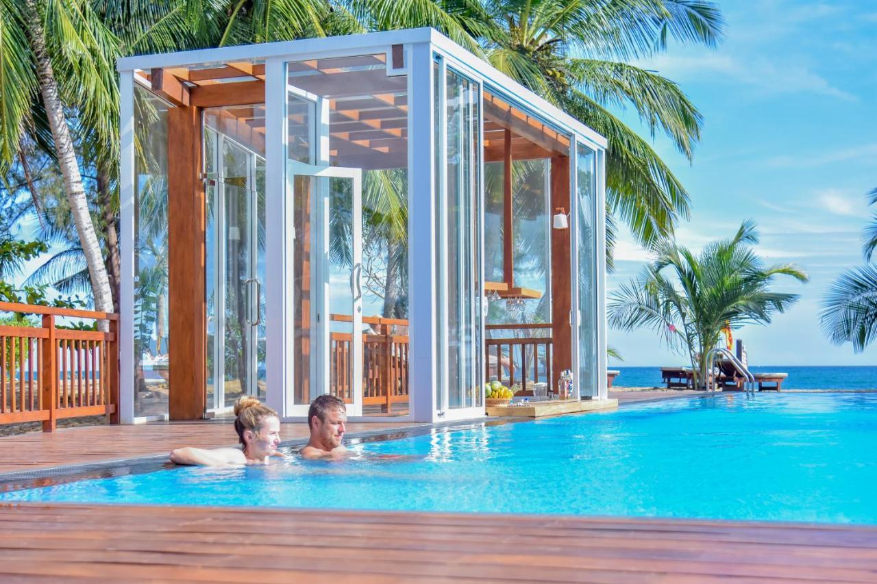 Marakolliya Beach Resort Tangalle Exterior photo